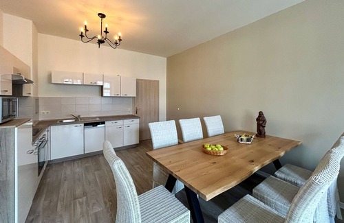 Zittau Apartamento | Precioso apartamento para 6 personas con WIFI, TV, patio y mascotas permitida