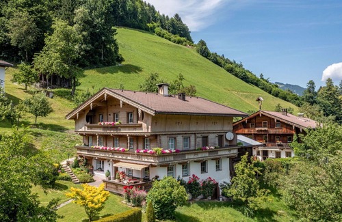 Hippach-Schwendberg Apartamento | Acogedor apartamento para 8 personas con WIFI, TV y patio