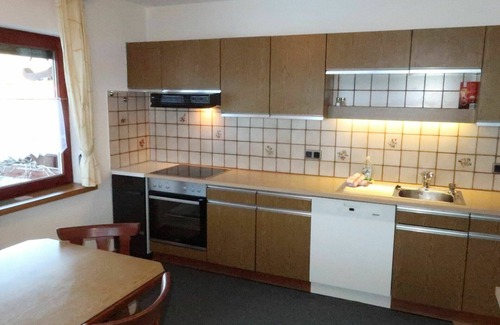 Tobadill Apartamento | Bonito apartamento para 7 personas con WIFI, TV, balcón y aparcamiento