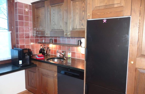 Engelberg Apartamento | Lovely apartment for 4 people with pool, WIFI, TV and balcony