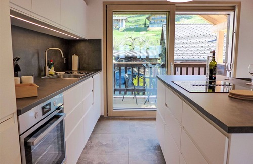 Krattigen Apartamento | Precioso apartamento para 5 personas con WIFI, TV, balcón y vista panorámica