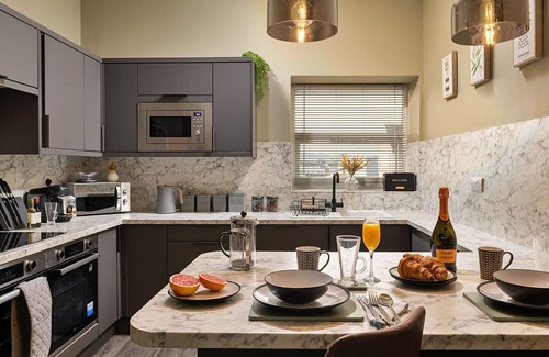 Rhyd-y-clafdy Apartamento | Acogedor apartamento para 15 personas con WIFI, bañera de hidromasaje, terraza y mascotas permitida