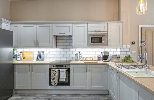 Rhyd-y-clafdy Apartamento | Acogedor apartamento para 15 personas con WIFI, bañera de hidromasaje, terraza y mascotas permitida