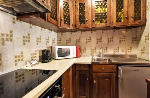 Madesimo Apartamento | Precioso apartamento para 4 personas con WIFI, TV, balcón, mascotas permitida y aparcamiento