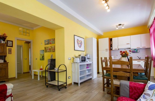 Marliana Apartamento | Bonito apartamento con piscina, WIFI, TV, terraza, mascotas permitida y aparcamiento