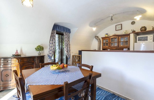 Morbegno Apartamento | Hermoso apartamento para 4 personas con WIFI, terraza y mascotas permitida