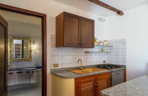 Valloria Apartamento | Precioso apartamento con A/C, piscina, WIFI, bañera de hidromasaje, TV, patio y aparcamiento
