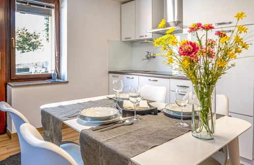 Postojna Apartamento | Bonito apartamento para 3 personas con WIFI, TV y terraza