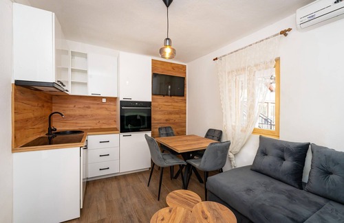 Gornji Karin Apartamento | Precioso apartamento en Gornji Karin