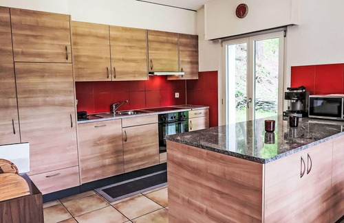 Mayens-de-Riddes Casa | Hermoso apartamento en villa para 8 personas con WIFI, balcón, vista panorámica y aparcamiento