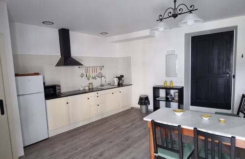 Figueras (Castropol) Apartamento | Precioso apartamento con patio centro de Castropol