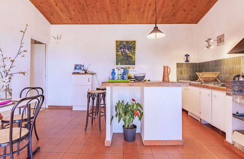 Puimichel Villa | Precioso apartamento en villa con WIFI, patio, mascotas permitida, vista panorámica y aparcamiento