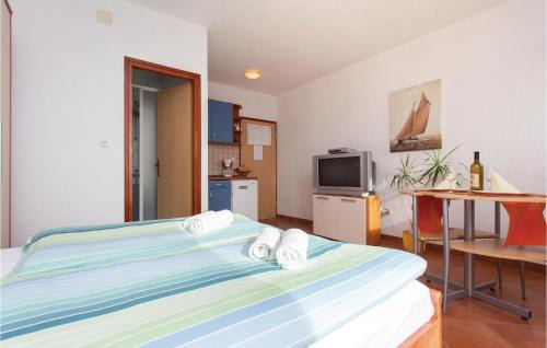 Kornic Apartamento | Lovely Apartment In Kornic With Wifi