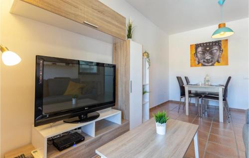Alcaucín Apartamento | Lovely Apartment In Malaga With Wifi