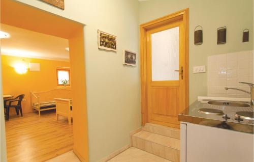 Municipality of Omisalj Apartamento | Lovely Apartment In Omisalj