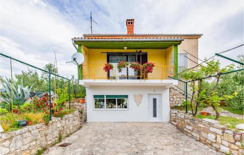 Vinkuran Apartamento | Lovely Apartment In Pula With Wifi