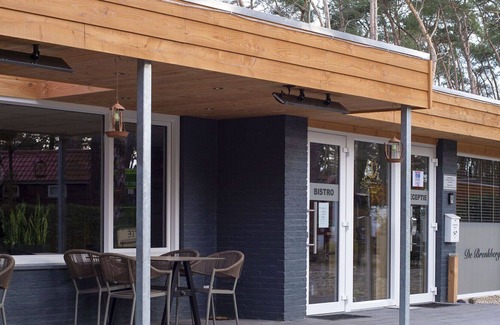 Schinveld Casa | Acogedor apartamento en villa para 4 personas con WIFI, TV, terraza y aparcamiento