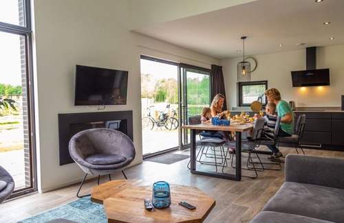 Belfeld Casa | Acogedor apartamento en villa para 6 personas con WIFI, piscina, TV y terraza