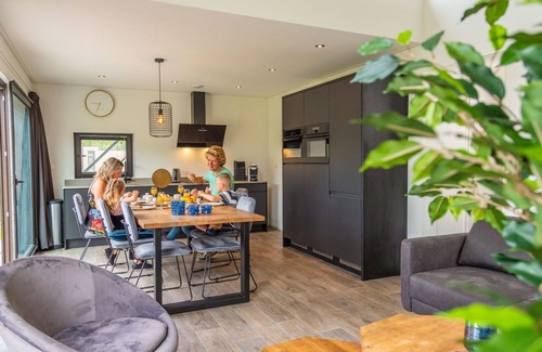 Belfeld Casa | Acogedor apartamento en villa para 6 personas con WIFI, piscina, TV y terraza