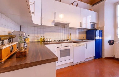 Borgo Ticino Apartamento | Bonito apartamento para 7 personas con WIFI, TV y patio