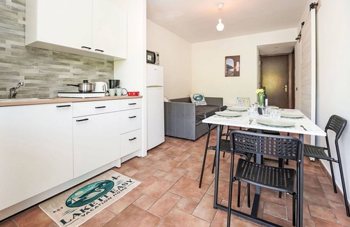 Castello Apartamento | Bonito apartamento para 5 personas con WIFI, piscina y TV