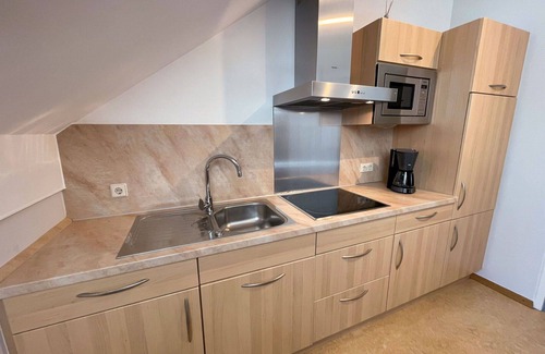 Grevenmacher Apartamento | Precioso apartamento para 6 personas con WIFI, piscina, TV y aparcamiento
