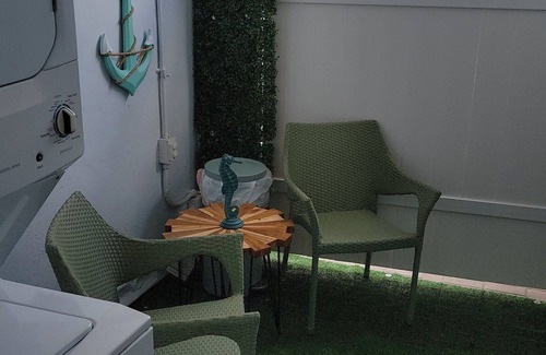 Granada Apartamento | Lovely apartment with space for 4.