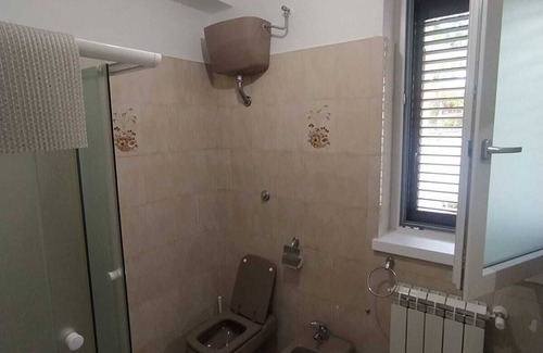 Muro Lucano Apartamento | Lovely apartment with fireplace and parking