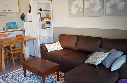 Azerat Apartamento | Precioso apartamento muy cerca de la piscina comunitaria, restaurante / pequeña tienda.