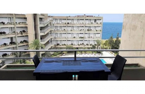 Tabarja Apartamento | Lovely beachfront studio with pool-24h electricity & Family Duplex