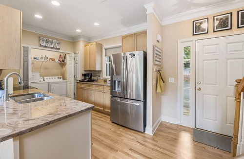 Big Canoe Casa | Lovely Big Canoe Cottage Ideal Location with Breathtaking View