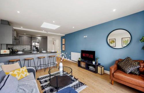 Staple Hill Apartamento | Lovely Bristol Gem - Sleeps 23