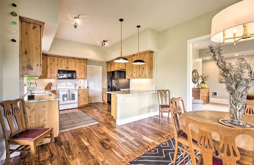 Silverton Apartamento | Lovely Canyon View Apartment w/ Patio & Yard