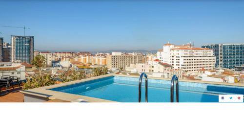 Gibraltar Apartamento | Lovely Central studio king bed