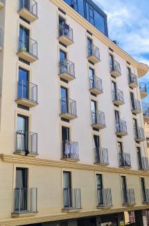 Gibraltar Apartamento | Lovely Central studio king bed