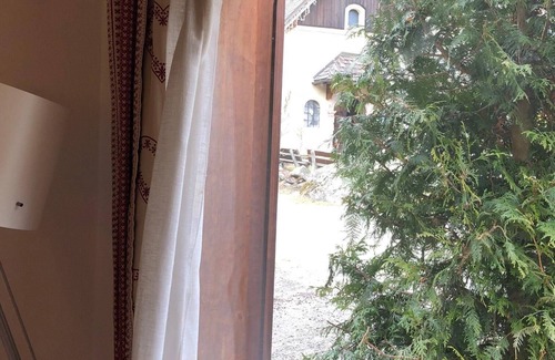 Les Tines Apartamento | Precioso apartamento en chalet con vistas al Mont Blanc / Excelente apartamento en chalet