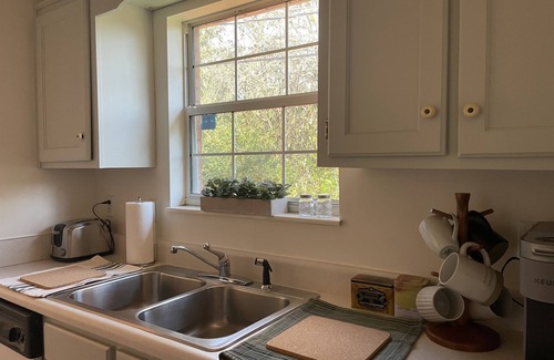 Knoxville Condominio | Lovely/clean 1 Bedroom Condo 9 mins from Downtown
