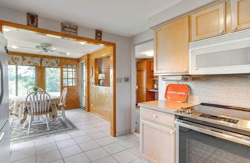 Fortescue Casa | Lovely Coastal Home By Delaware Bay: Walk to Beach