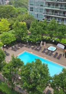 Humber Bay Apartamento | Lovely condo near Lake Ontario