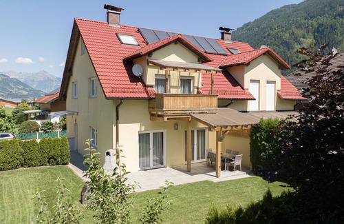 Ried im Zillertal Casa | Hermosa casa de campo, la ubicación central, cerca de Hochzillertal pista ubicada en el carril bici