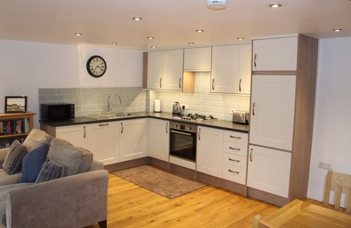Chittlehampton Cabaña | Lovely cottage on the beautiful village square of Chittlehampton