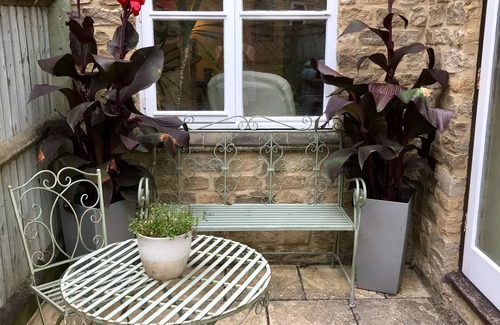 Clanfield Casa | Lovely Cottage