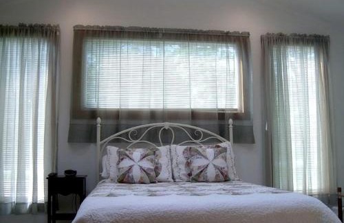 Chichester Casa | Lovely Cottage Getaway in the Mountains near Phoenicia, New York