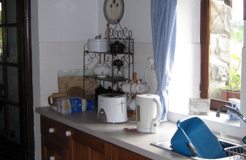 Carnoet Cabaña | Lovely cottage in quiet country hamlet near the Vallee des Saints heritage site