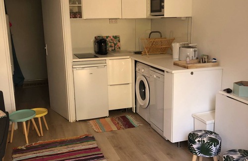 Sete Apartamento | Bonito estudio reformado en planta baja en residencia con piscina a 500mdelamer
