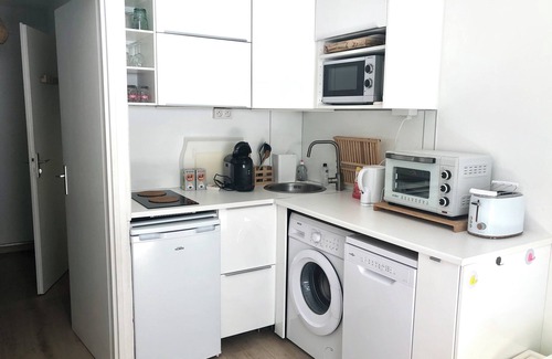 Sete Apartamento | Bonito estudio reformado en planta baja en residencia con piscina a 500mdelamer