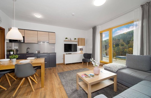 Velka Upa Apartamento | Hermoso apartamento para 4 personas con WIFI, TV, terraza, mascotas permitida y vista panorámica