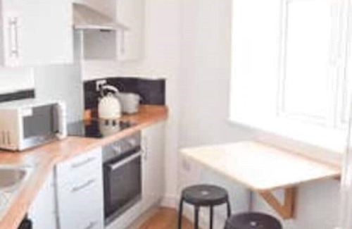 Thorpe Satchville Apartamento | LOVELY DOUBLE BEDROOM NR GRAND HOTEL IN CENTRE