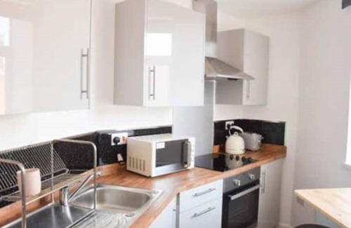 Thorpe Satchville Apartamento | LOVELY DOUBLE BEDROOM NR GRAND HOTEL IN CENTRE