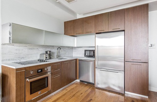 Downtown Brooklyn Apartamento | Lovely Downtown BK 1BR w/ Roof Deck & Gym, near train, by Blueground